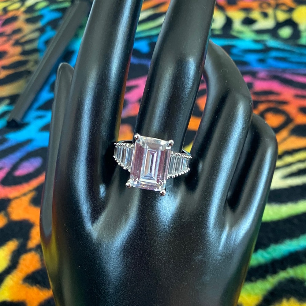 Park Lane Silver Ring with Clear Gemstone